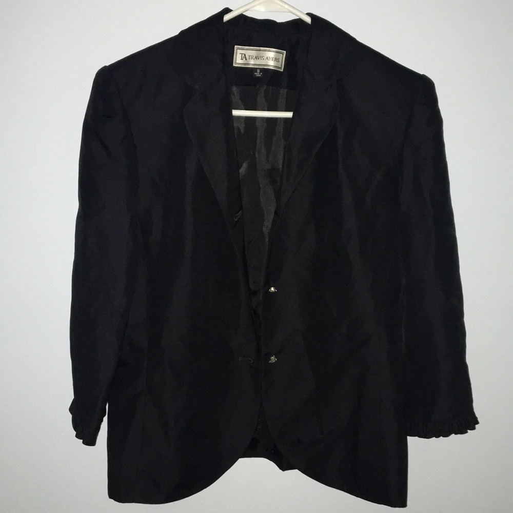 cute comfy blazer!